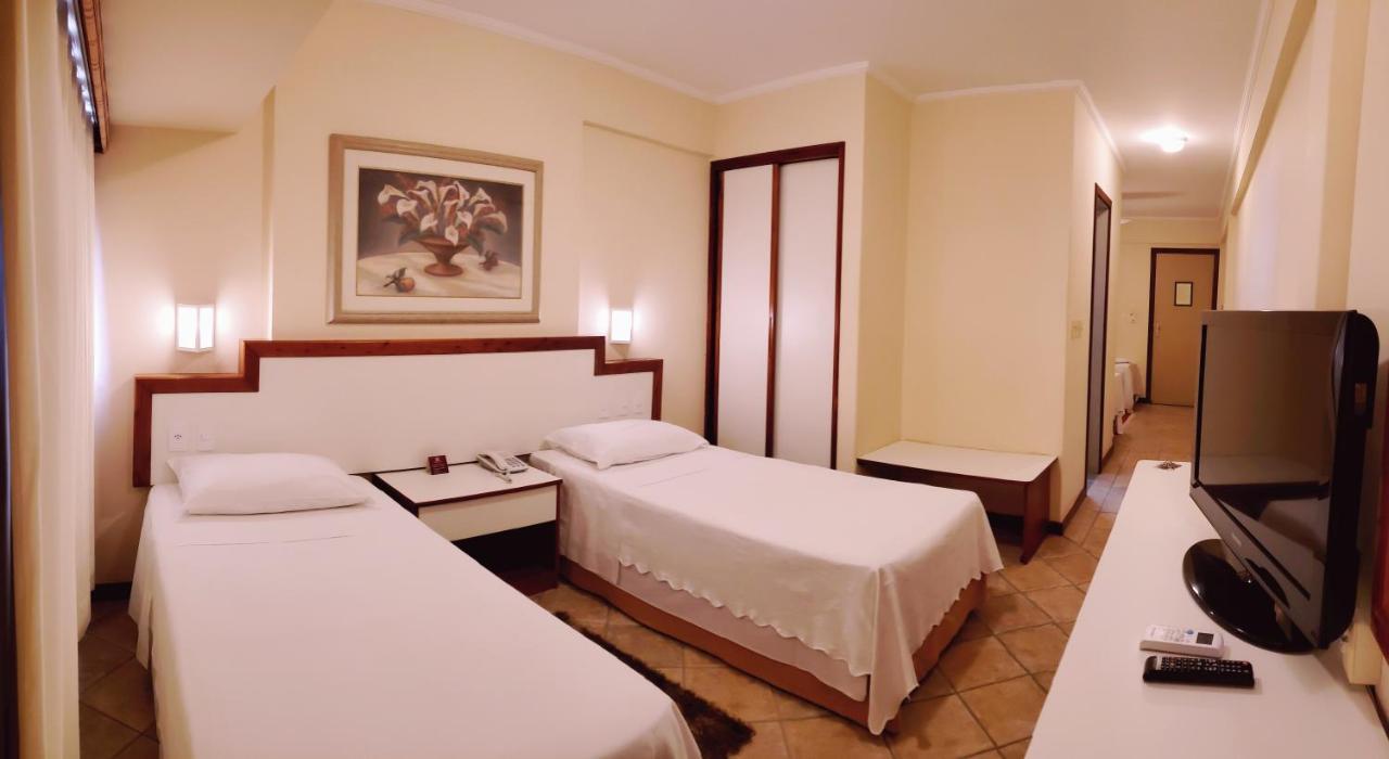 Lord Plaza Hotel Teixeira de Freitas Exterior photo