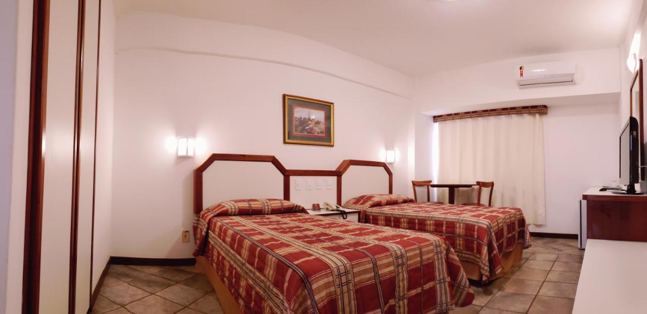Lord Plaza Hotel Teixeira de Freitas Exterior photo